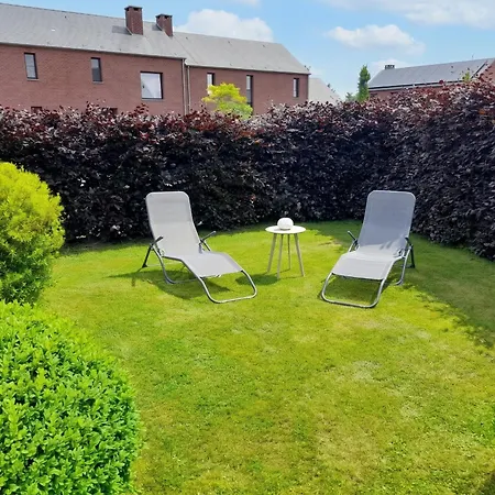 Lola's Story - 30 M² Garden